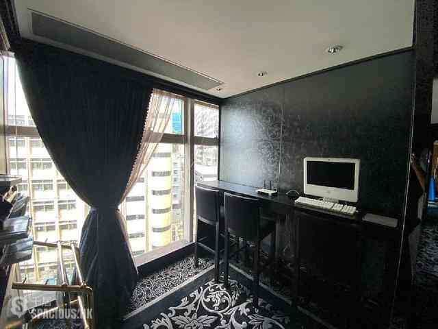 Sai Ying Pun - Centre Place 11