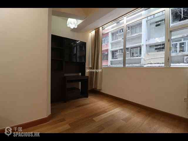 Wan Chai - 27, Swatow Street 05