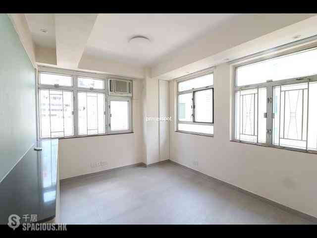 Wan Chai - Everwin Mansion 02