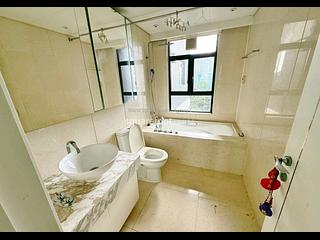 Cyberport - Residence Bel-Air Phase 6 Bel-Air No.8 Tower 8A 04