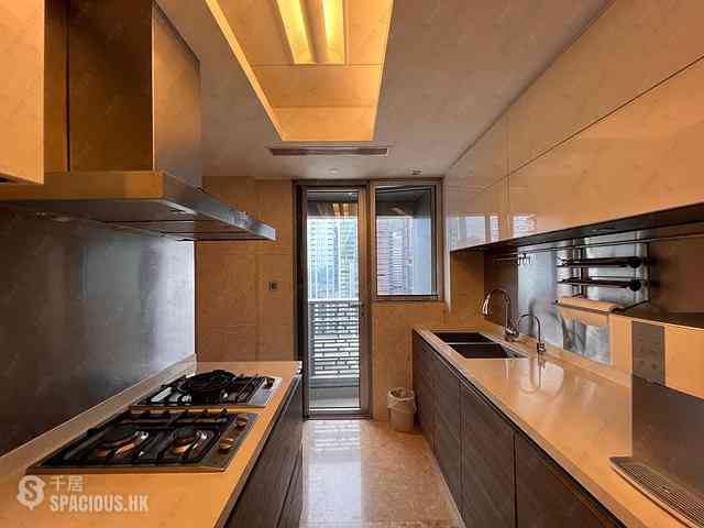 Wong Chuk Hang - Marinella 03