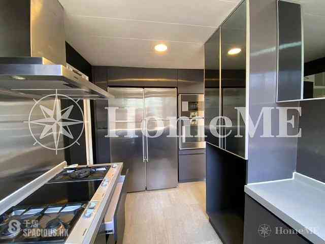 Happy Valley - The Broadville 14