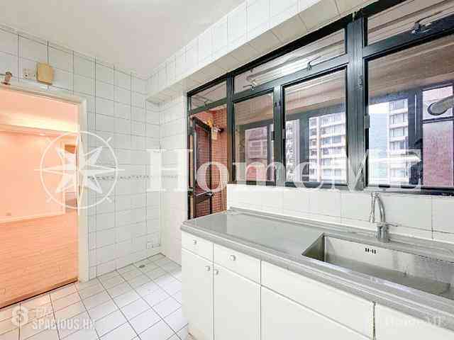 Happy Valley - The Broadville 12