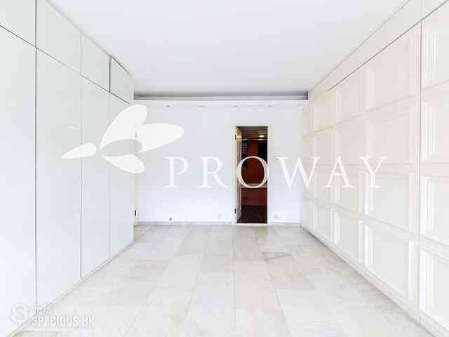 Happy Valley - The Broadville 04