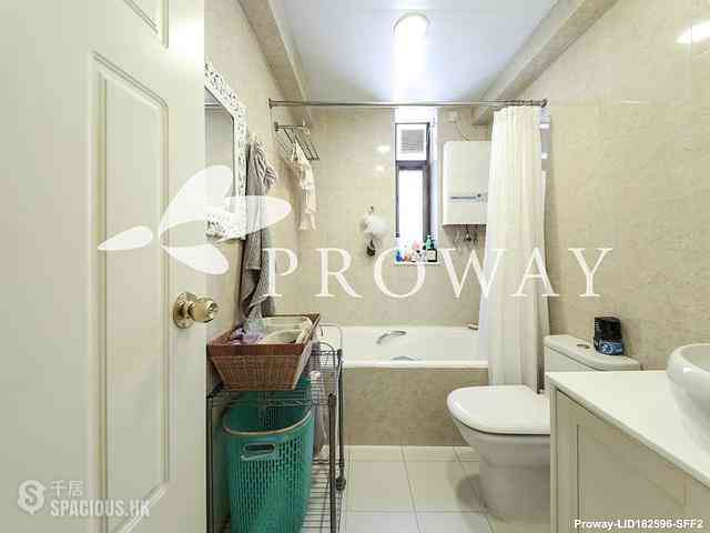 Pok Fu Lam - Baguio Villa Block 26 10