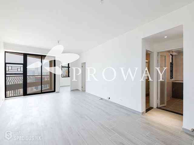 Mid Levels West - Scenic Heights 01