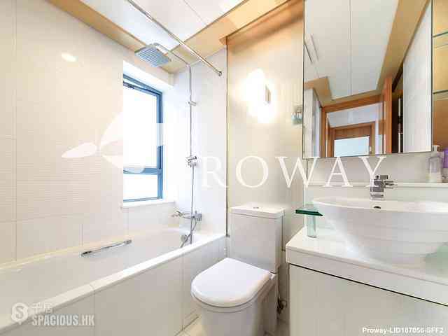 Tai Kok Tsui - The Long Beach Tower 1 08