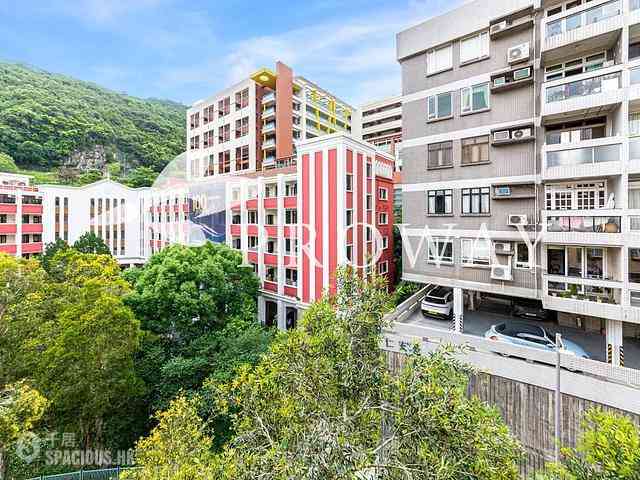 Happy Valley - Green Lane Court 02