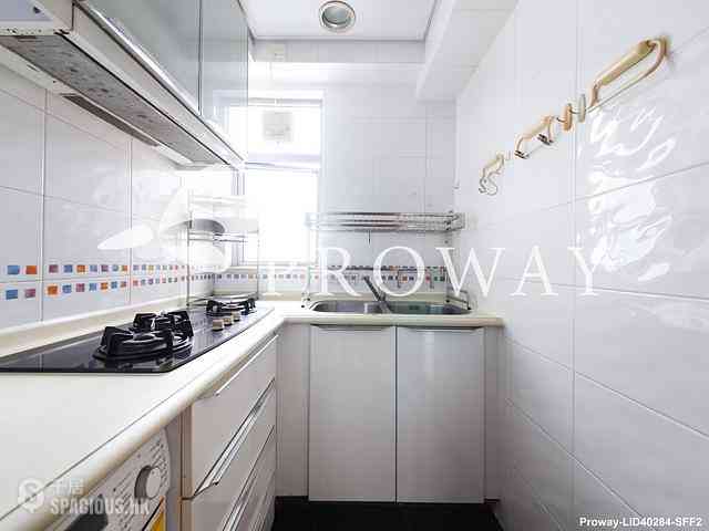 Kennedy Town - The Merton 07