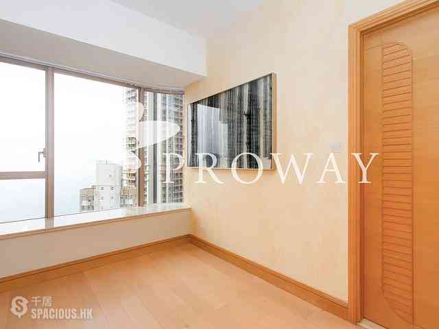 Kennedy Town - Cadogan 05