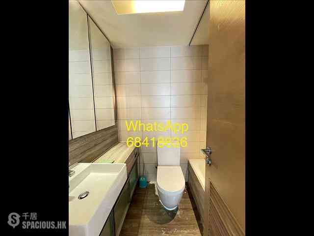 Sai Ying Pun - Island Crest 08