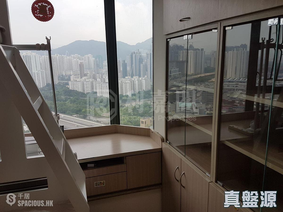Tai Kok Tsui - Island Harbourview 01