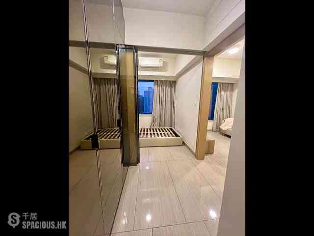 Sham Shui Po - Cullinan West Phase 3 Cullinan West II Tower 5B 04