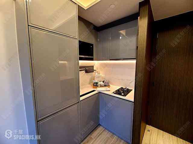 North Point - Novum Point 01