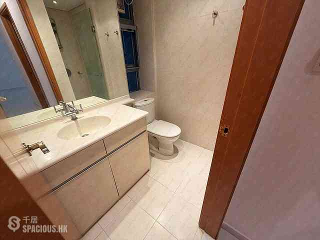 Cyberport - Residence Bel-Air Phase 2 South Tower Tower 3 16