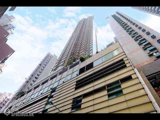 Wan Chai - The Zenith 02