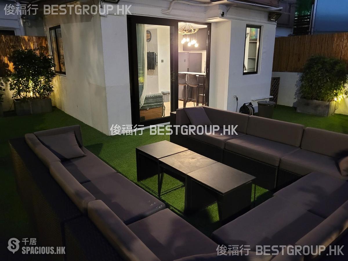 Sai Ying Pun - Wah Lee Building 01