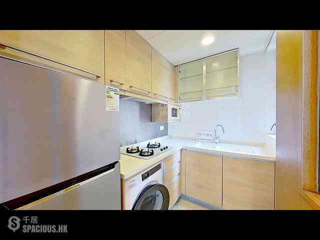 Wan Chai - The Zenith 08