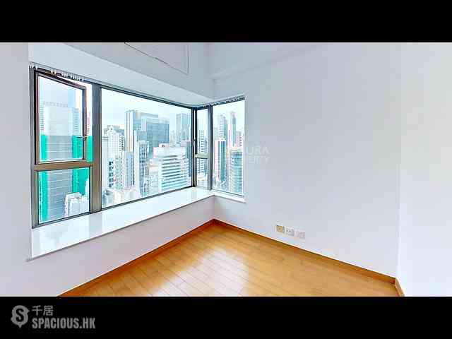 Wan Chai - The Zenith 19