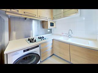 Wan Chai - The Zenith 21
