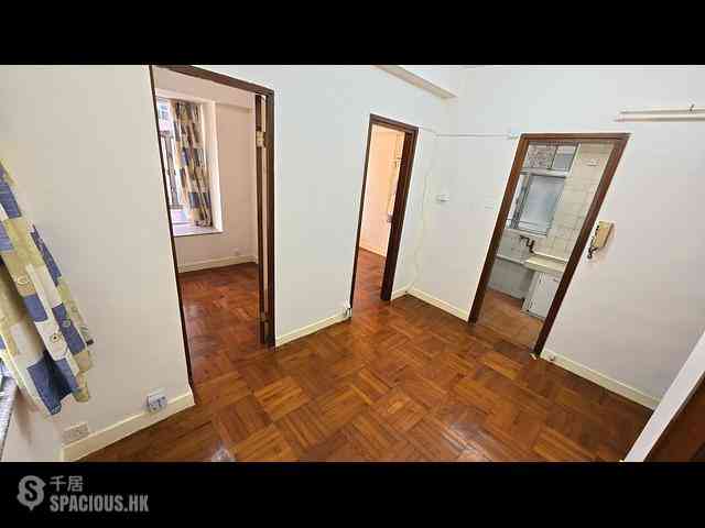 Causeway Bay - Hoi Hing Building 05