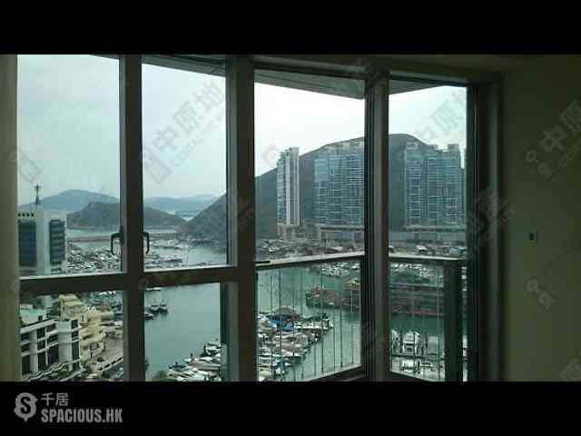 Wong Chuk Hang - Marinella Block 9 09
