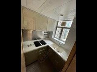 Sai Ying Pun - Island Crest Block 2 07