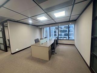 Wan Chai - Great Eagle Centre 03