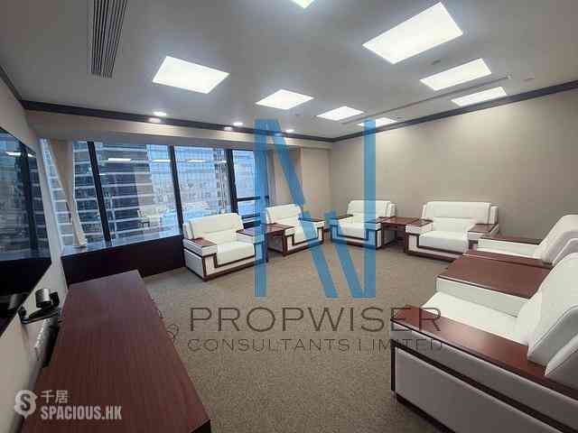 Wan Chai - Great Eagle Centre 05