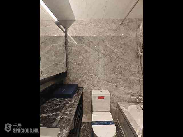 Wong Chuk Hang - The Southside Phase 3B Blue Coast Tower 2A 09