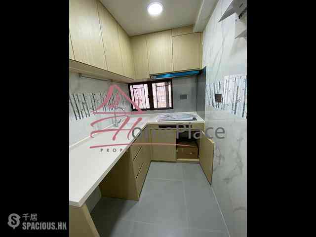 Sai Ying Pun - Kwong Fung Terrace 03