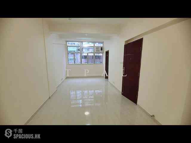 North Point - 461-463, King's Road 01