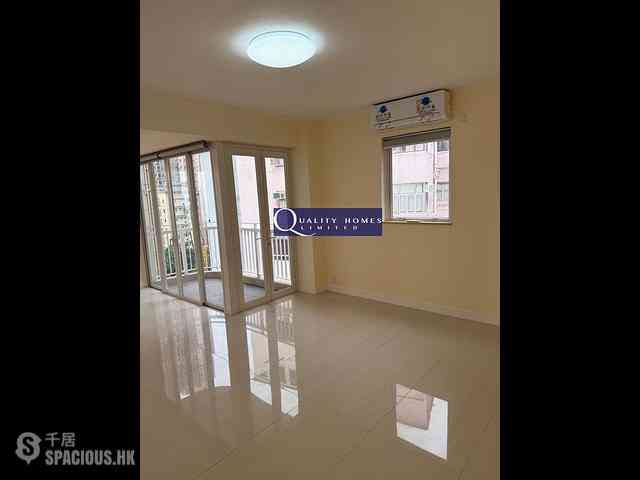 Mid Levels West - Wah Sen Court 02