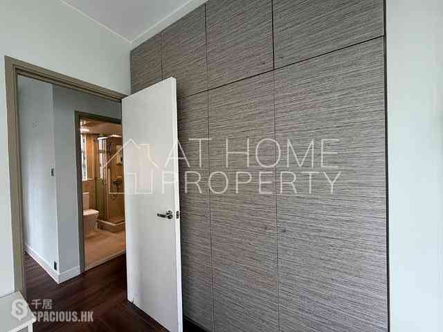 Mid Levels West - Bonham Court 04