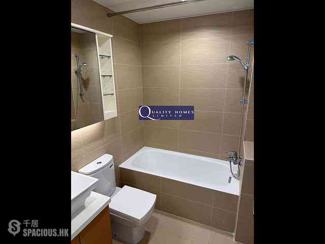 Mid Levels West - Wah Sen Court 06