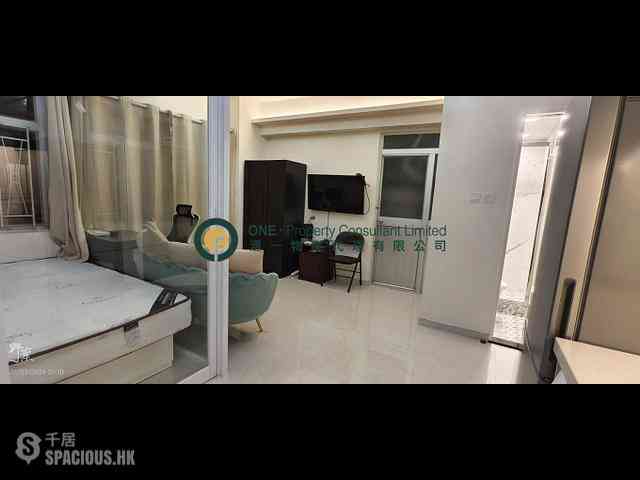 Sheung Wan - Kam Fung Building 01