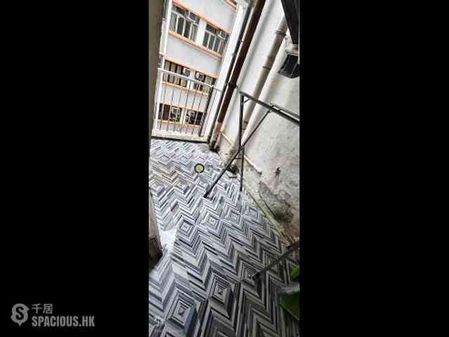 Sheung Wan - Kam Fung Building 05