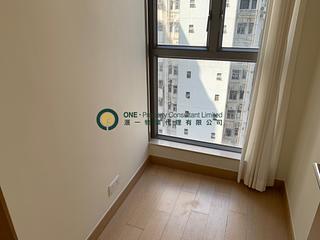Sai Ying Pun - Island Crest 05