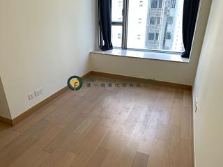 Sai Ying Pun - Island Crest 06