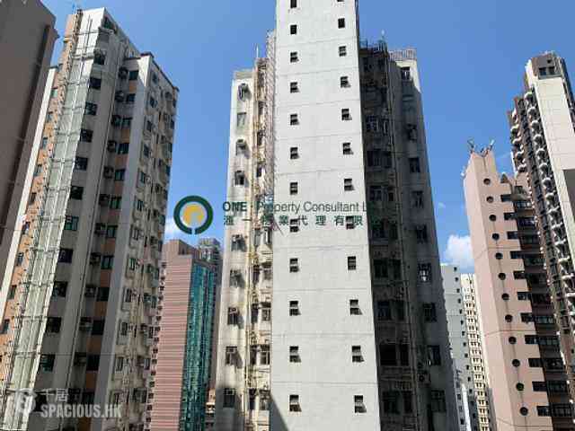 Sai Ying Pun - Island Crest 08