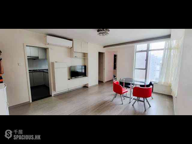 North Point - Island Place 01