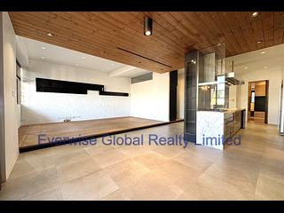 Happy Valley - Sanitarian Apartments 08