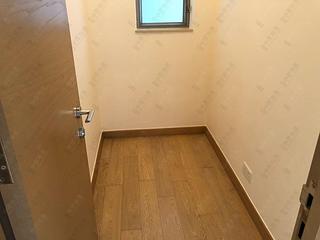 Sai Ying Pun - Island Crest Block 1 11