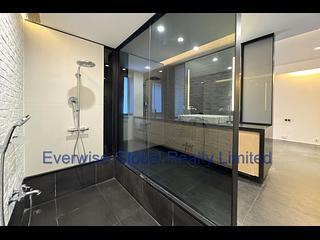 Happy Valley - Sanitarian Apartments 38