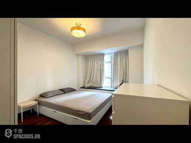 Wan Chai - J Residence 08
