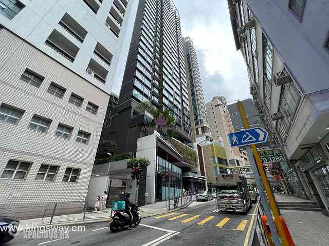 Mid Levels West - Ho Shing Lau 13