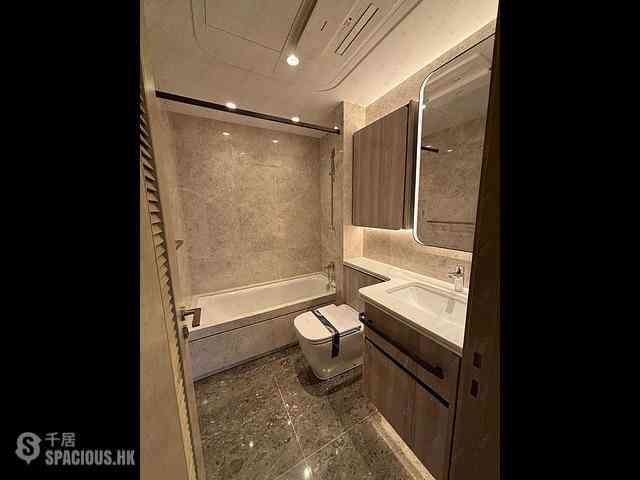 Wong Chuk Hang - The Southside Phase 4A Tower 2B 02