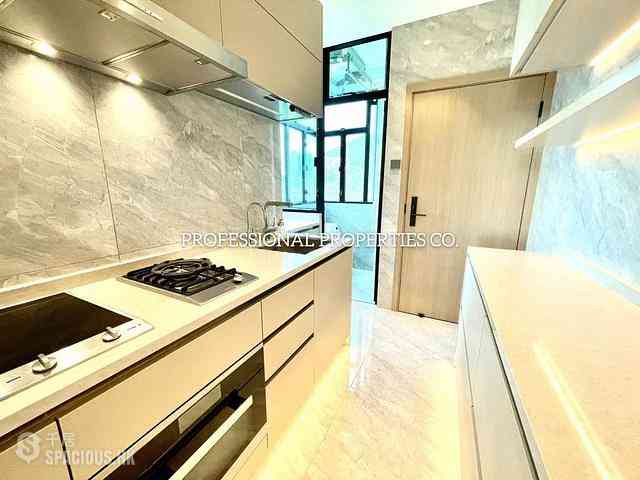 Repulse Bay - 37, Repulse Bay Road 03