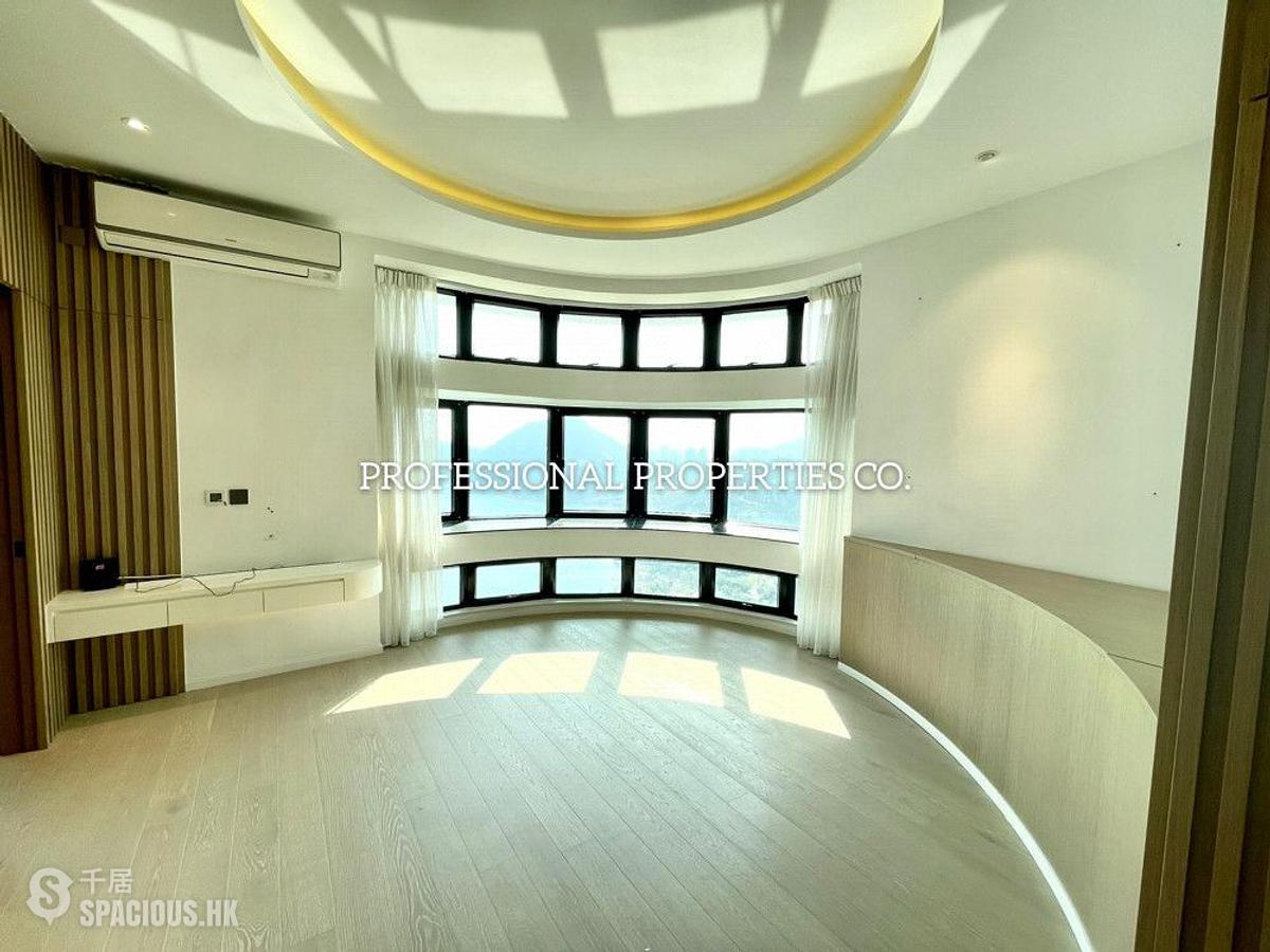 Repulse Bay - 37, Repulse Bay Road 01