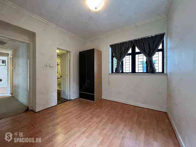Mid Levels Central - Scenecliff Block 1 06